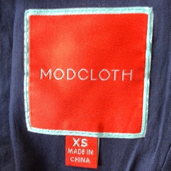 MODCLOTH Dress Scoop Neck Sleeveless Size XS Dress Pockets Art Wear Nav… - Picture 6 of 8
